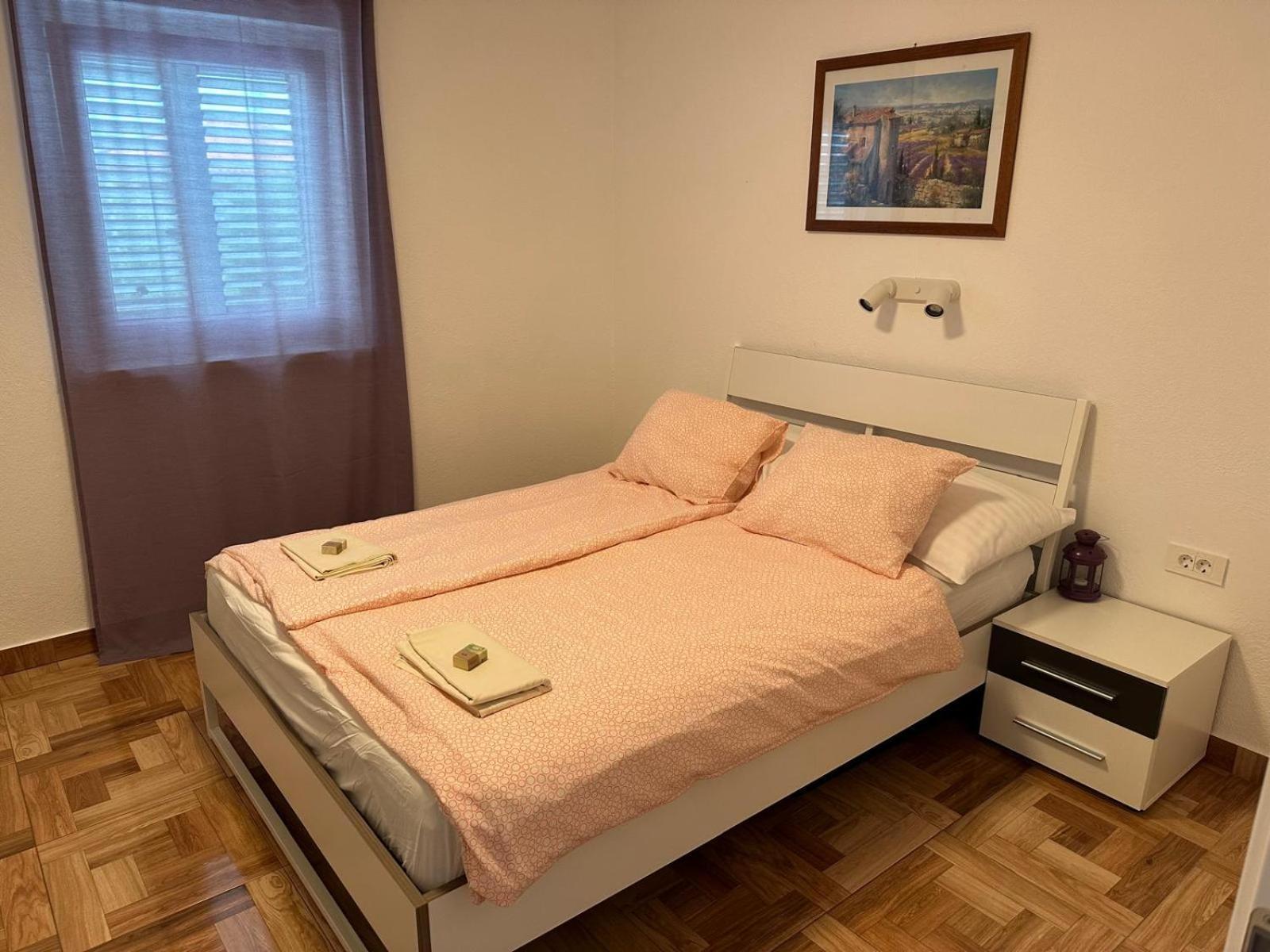 קרק Apartments "Laci" מראה חיצוני תמונה