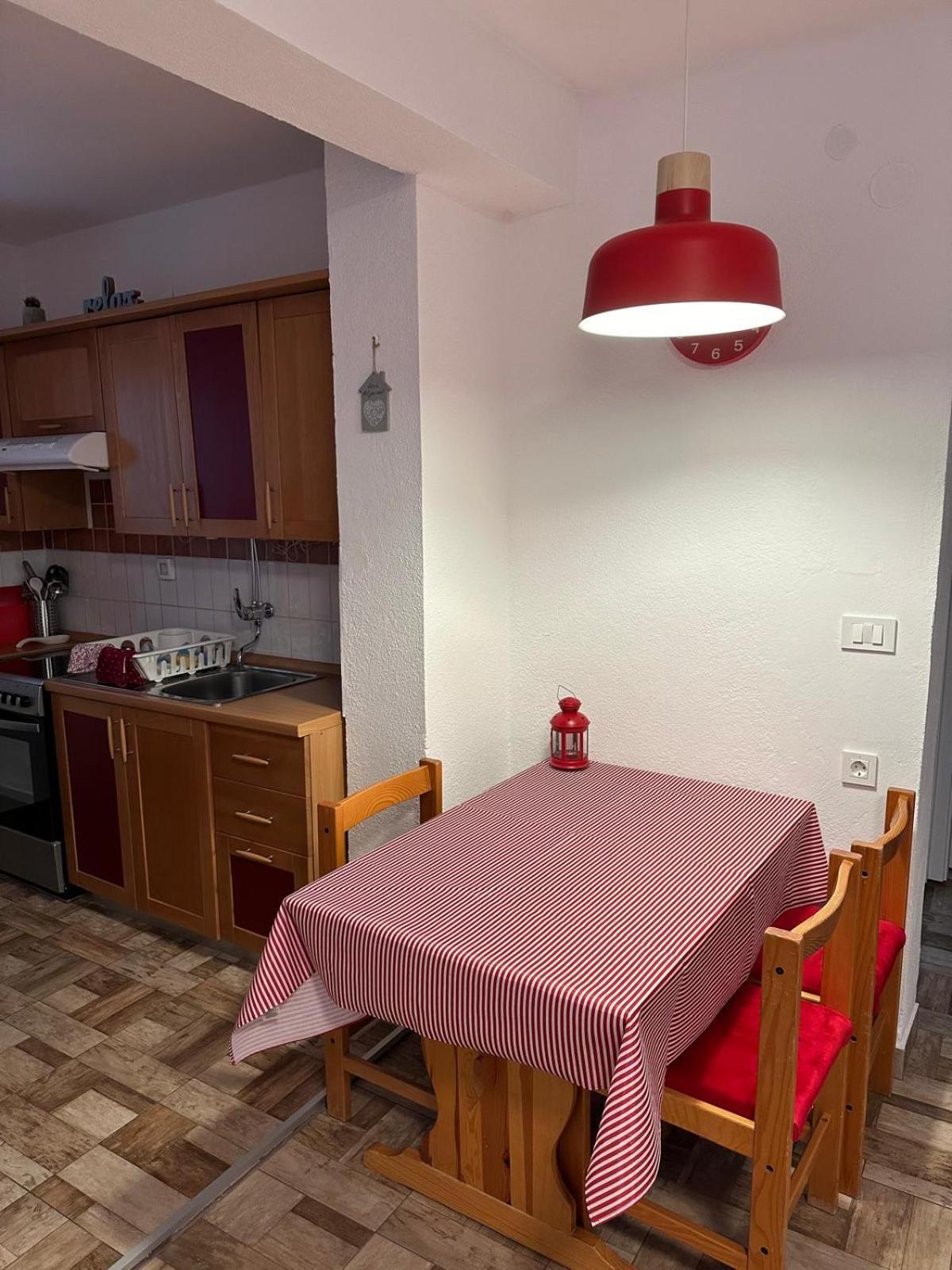 קרק Apartments "Laci" מראה חיצוני תמונה