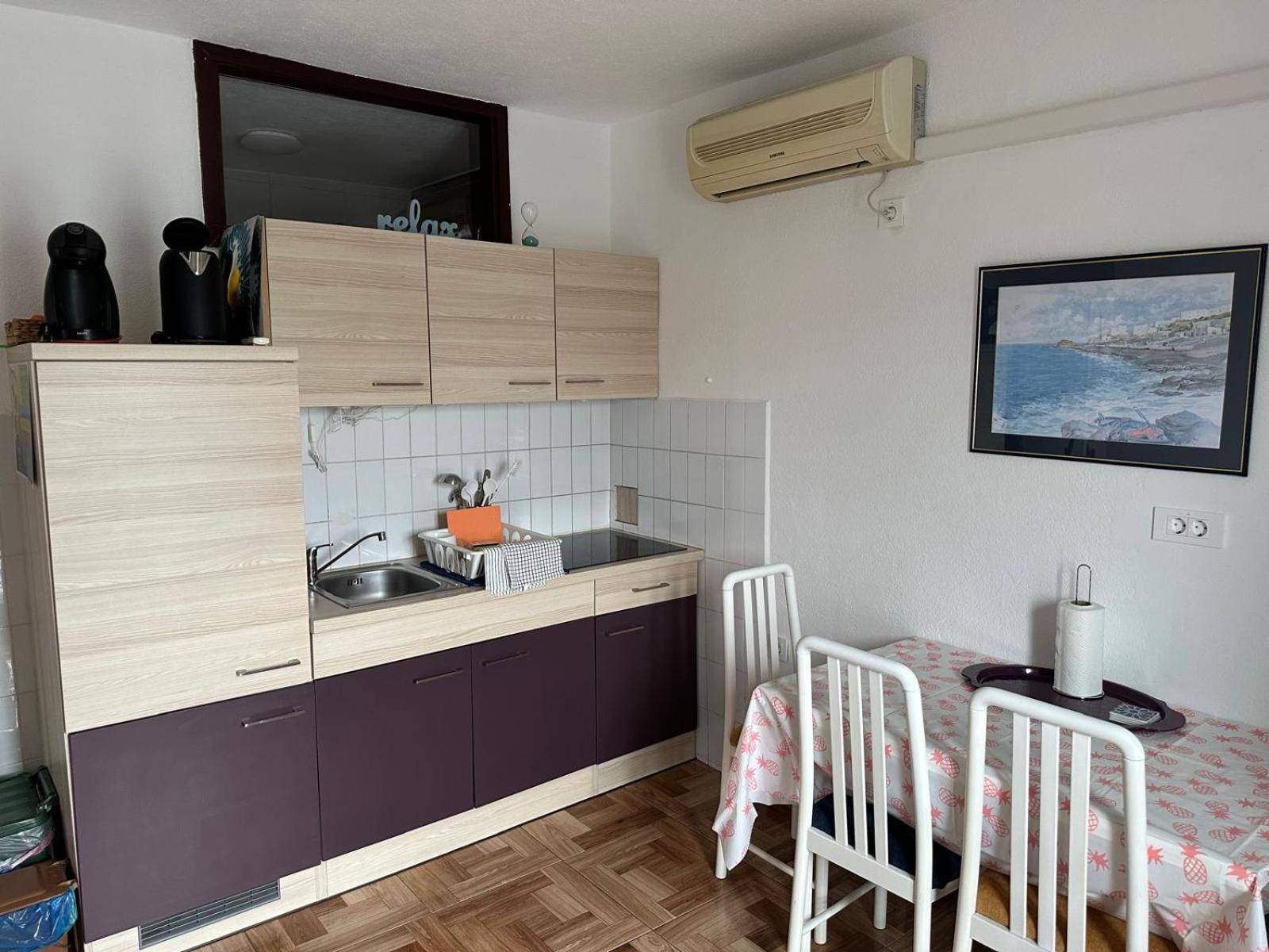 קרק Apartments "Laci" מראה חיצוני תמונה