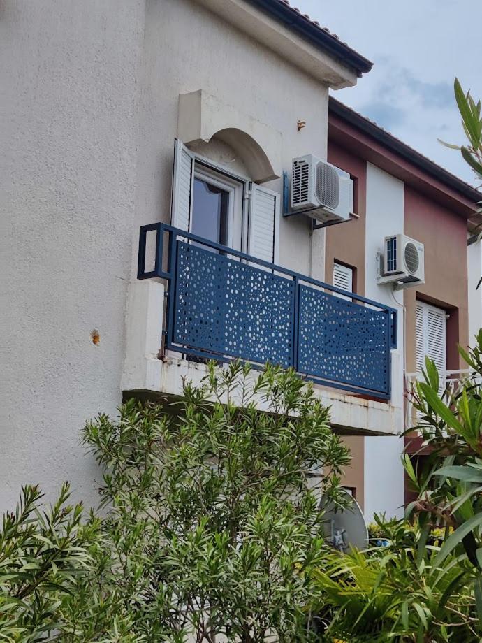 קרק Apartments "Laci" מראה חיצוני תמונה